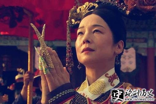 光绪帝为什么要叫慈禧爸爸?慈禧和光绪究两人究竟是什么关系? 光绪帝为什么要叫慈禧爸爸?慈禧和光绪究两人究竟是什么关系?