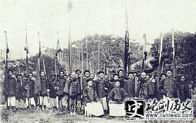 中国老将镇南关怒斩法军 法国总理巴黎倒台 中国老将镇南关怒斩法军 法国总理巴黎倒台