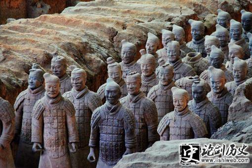 兵马俑是空心还是实心?兵马俑内部结构揭秘 兵马俑是空心还是实心?兵马俑内部结构揭秘