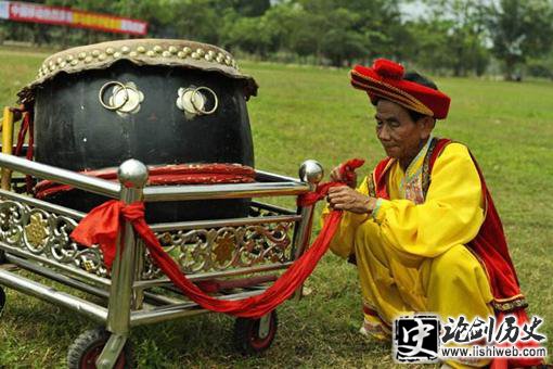 壮族民俗文化中的年俗文化是怎样的? 壮族民俗文化中的年俗文化是怎样的?