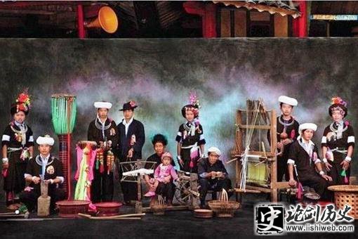 阿昌族的厚重文化体现在什么地方?有什么特点? 阿昌族的厚重文化体现在什么地方?有什么特点?