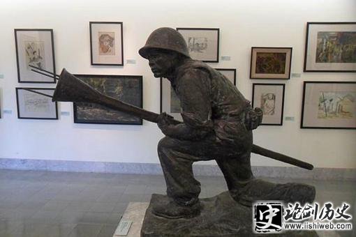 二战时期日本发明的最奇葩的自杀武器是什么? 二战时期日本发明的最奇葩的自杀武器是什么?