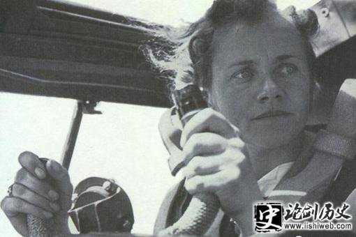 二战纳粹德国最强女人是谁?被称作“空中魔女” 二战纳粹德国最强女人是谁?被称作“空中魔女”