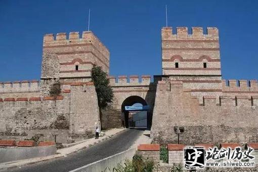 世界各地都有哪些著名的古城墙?都有着什么特点? 世界各地都有哪些著名的古城墙?都有着什么特点?