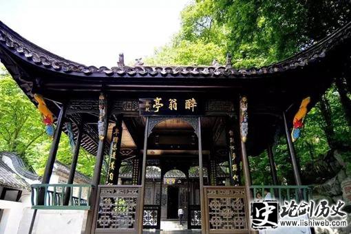 中国四大名亭是哪几个 揭秘中国四大名亭的地址 中国四大名亭是哪几个 揭秘中国四大名亭的地址
