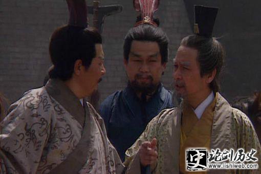 刘表给刘琮留有多少兵力?为何刘琮不敢反抗曹操? 刘表给刘琮留有多少兵力?为何刘琮不敢反抗曹操?