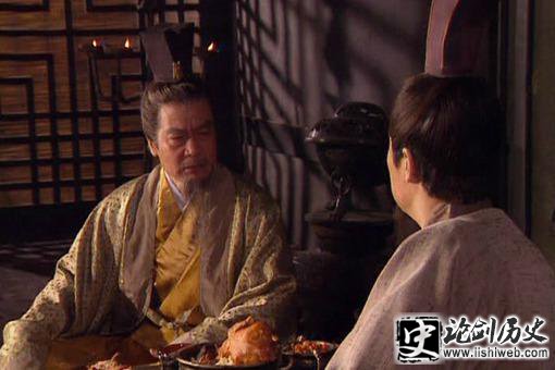 刘表给刘琮留有多少兵力?为何刘琮不敢反抗曹操? 刘表给刘琮留有多少兵力?为何刘琮不敢反抗曹操?