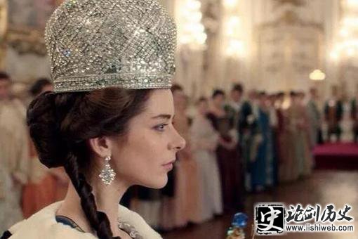 叶卡捷琳娜是德国人,为何她能成为俄国历史上著名的女沙皇? 叶卡捷琳娜是德国人,为何她能成为俄国历史上著名的女沙皇?
