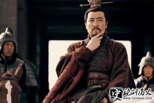 刘备大本营选在成都,为何不自封蜀王而是汉中王? 刘备大本营选在成都,为何不自封蜀王而是汉中王?