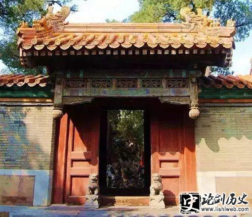 古代造一扇门有多少道工序?简单的门竟有如此之多的讲究 古代造一扇门有多少道工序?简单的门竟有如此之多的讲究