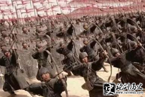古代铁质武器是什么时候出现的?对后来的战争有着什么影响? 古代铁质武器是什么时候出现的?对后来的战争有着什么影响?