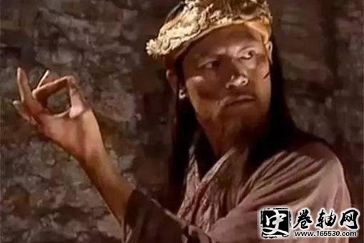 岳不群练成辟邪剑法,竟还要靠暗算才能战胜左冷禅 岳不群练成辟邪剑法,竟还要靠暗算才能战胜左冷禅