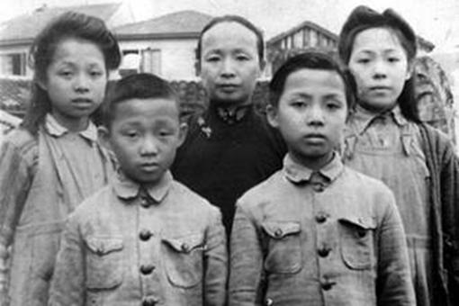 谢晋元是被谁刺杀的?谢晋元去世有多少人来吊唁? 谢晋元是被谁刺杀的?谢晋元去世有多少人来吊唁?