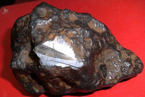 古代陨石坠落事件有哪些?有哪些记录? 古代陨石坠落事件有哪些?有哪些记录?