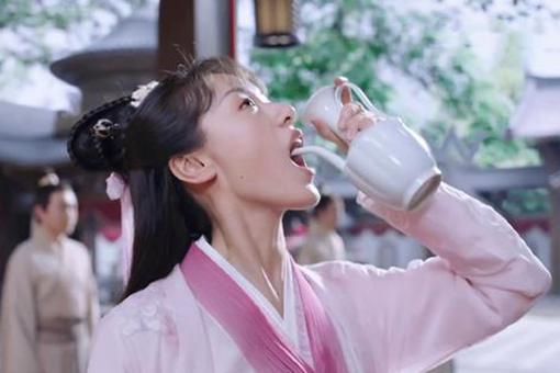 琉璃司凤和天帝关系好吗 璇玑婚后为什么变得爱喝酒 琉璃司凤和天帝关系好吗 璇玑婚后为什么变得爱喝酒