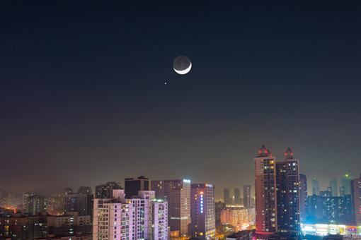 金星合月和火星冲日将同一天上演是怎么回事? 金星合月和火星冲日将同一天上演是怎么回事?