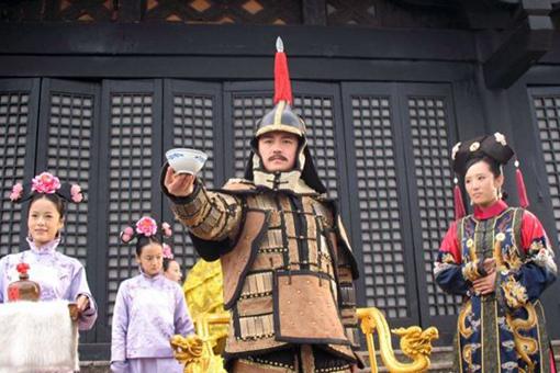 清太祖努尔哈赤怎么死的?病死的还是被袁崇焕炮击而死的? 清太祖努尔哈赤怎么死的?病死的还是被袁崇焕炮击而死的?