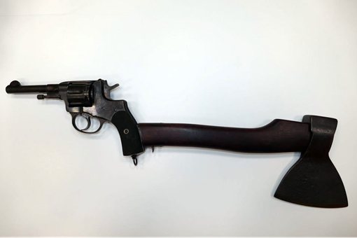 17世纪沙俄火枪兵为何要带个笨重的大斧 17世纪沙俄火枪兵为何要带个笨重的大斧