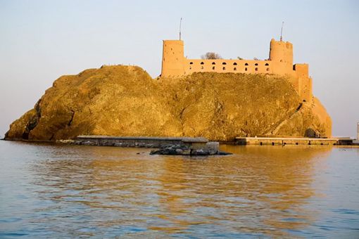 阿曼湾海战经过 揭秘阿曼帝国与亚洲本土海权崛起的马斯喀特海战 阿曼湾海战经过 揭秘阿曼帝国与亚洲本土海权崛起的马斯喀特海战