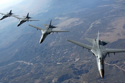 米格15和f86哪个更先进 更厉害 米格15和f86哪个更先进 更厉害