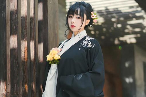 古人真的保守吗 古人夏季穿什么 古人真的保守吗 古人夏季穿什么