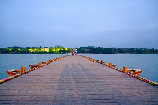 赣州浮桥的历史文化 赣州古浮桥有什么特别之处 赣州浮桥的历史文化 赣州古浮桥有什么特别之处