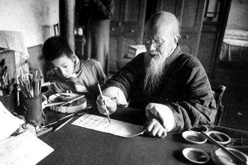 王闿运生平是怎样的 为什么称狂人王闿运 王闿运生平是怎样的 为什么称狂人王闿运