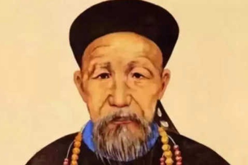 ˴估16