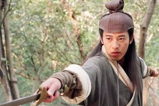 岳不群为什么不敌令狐冲? 岳不群为什么不敌令狐冲?