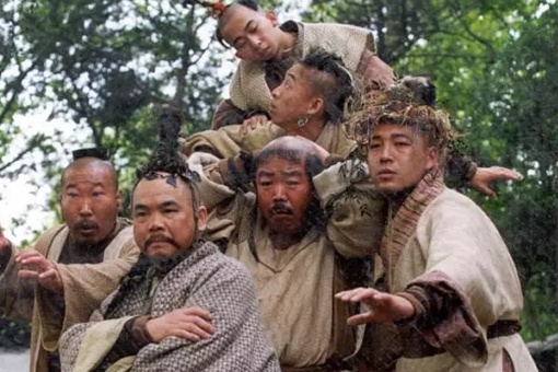 桃谷六仙究竟什么来历? 桃谷六仙究竟什么来历?