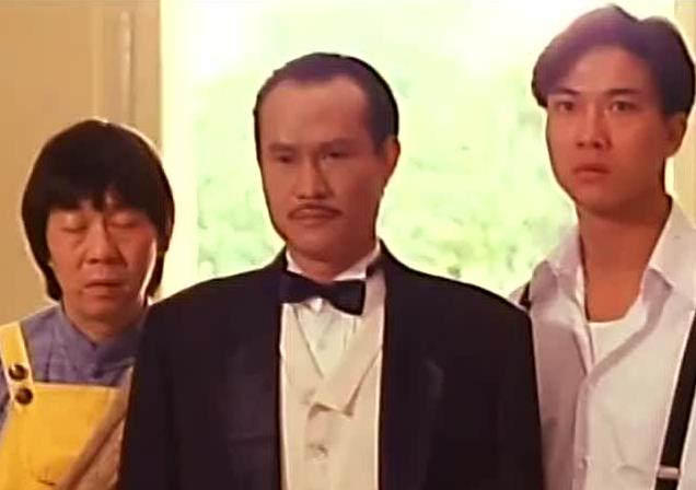 ʬӰ